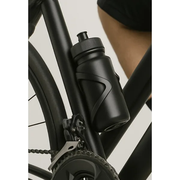 Porte Bidon en Carbone Personnalisé : L’Alliance Parfaite Entre Légèreté et Style